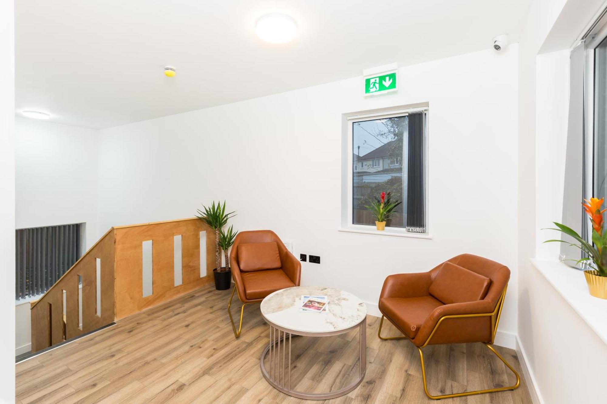 The Suites Inn Hotel Birmingham Merry Hill Брирли Хилл Экстерьер фото
